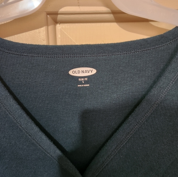 Old Navy Ribbed Long Sleeve - Picture 3 of 4